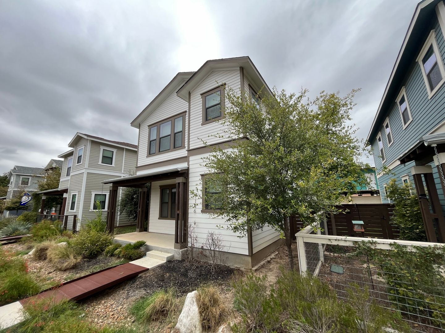 San Antonio House: 1146 N. Olive St.