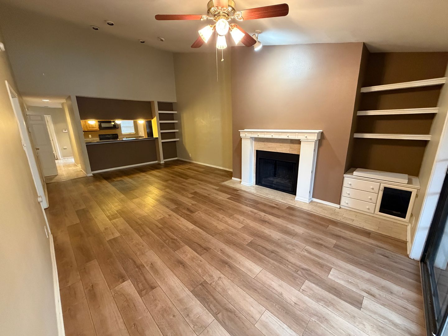 San Antonio House: 7930 Roanoke Run Unit 308