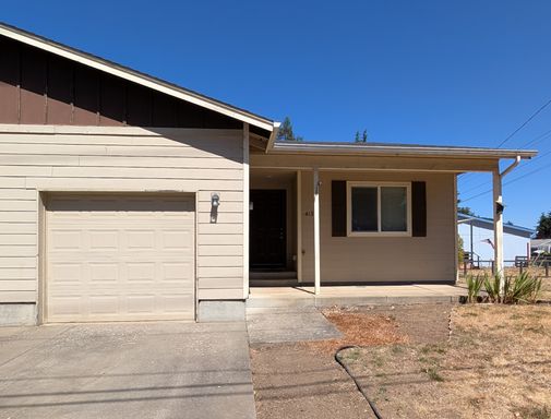 Great 3 bed/1 bath duplex in West Eugene – photo 1