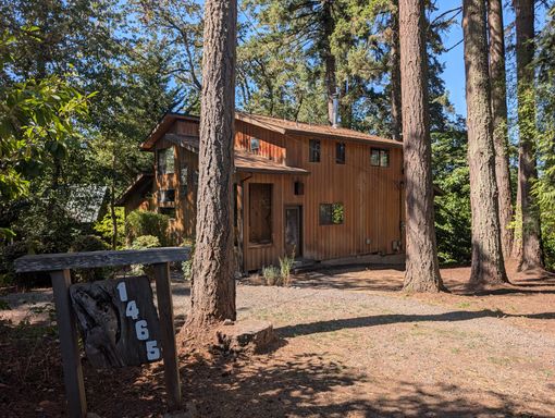 Great 4-Bedroom, 2-Bath Home In South Eugene! – photo 1