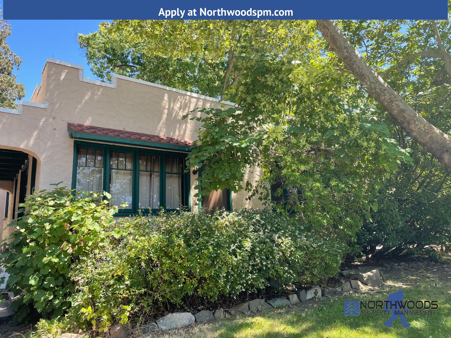 Medford House: 19 Willamette Ave