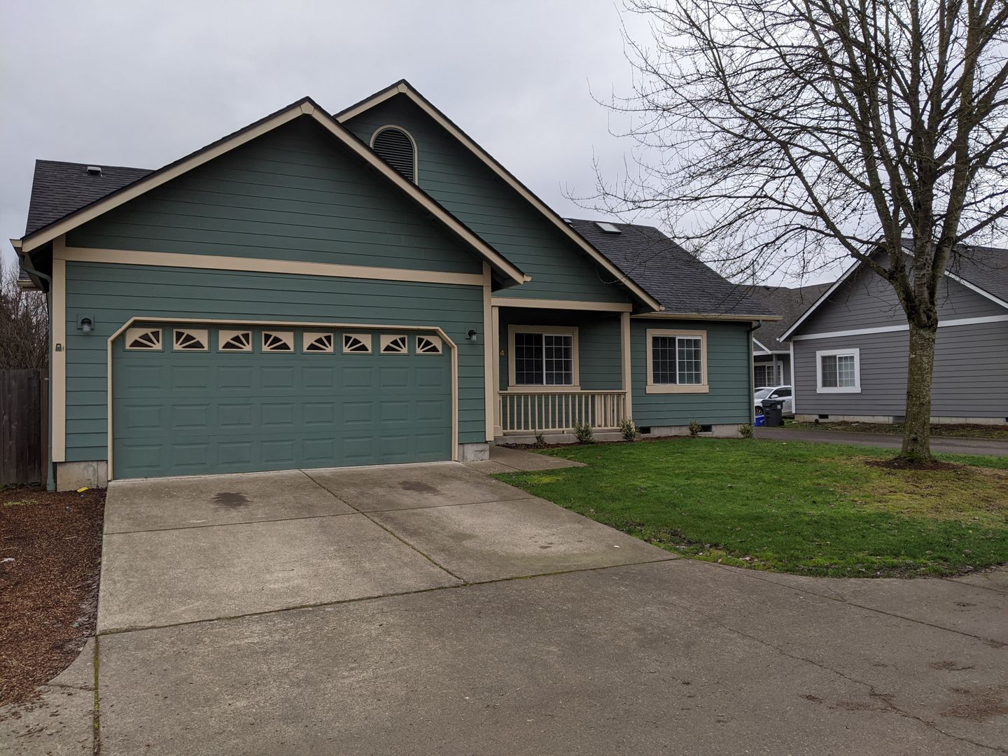 Eugene House: 2754 Chad Drive