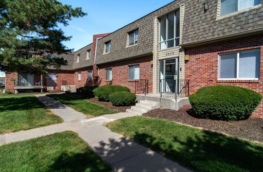 Live the Resort Life! Citadel Apartments – photo 1