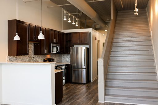 Studio, 1 bedroom, & 2 bedroom in the Heart of the City! – photo 1
