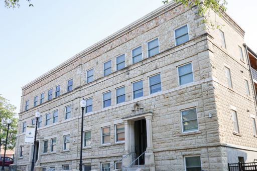 Modern amenities + Historic Charm! – photo 1