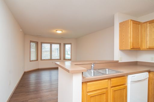 Senior Community 1 & 2 Bedroom's – photo 1