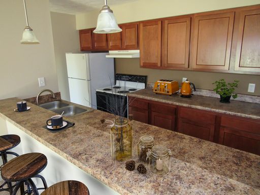 Convenient Location off 99th and Q – photo 1
