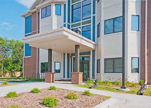 Affordable Living at Beacon Place Apartments! – photo 1
