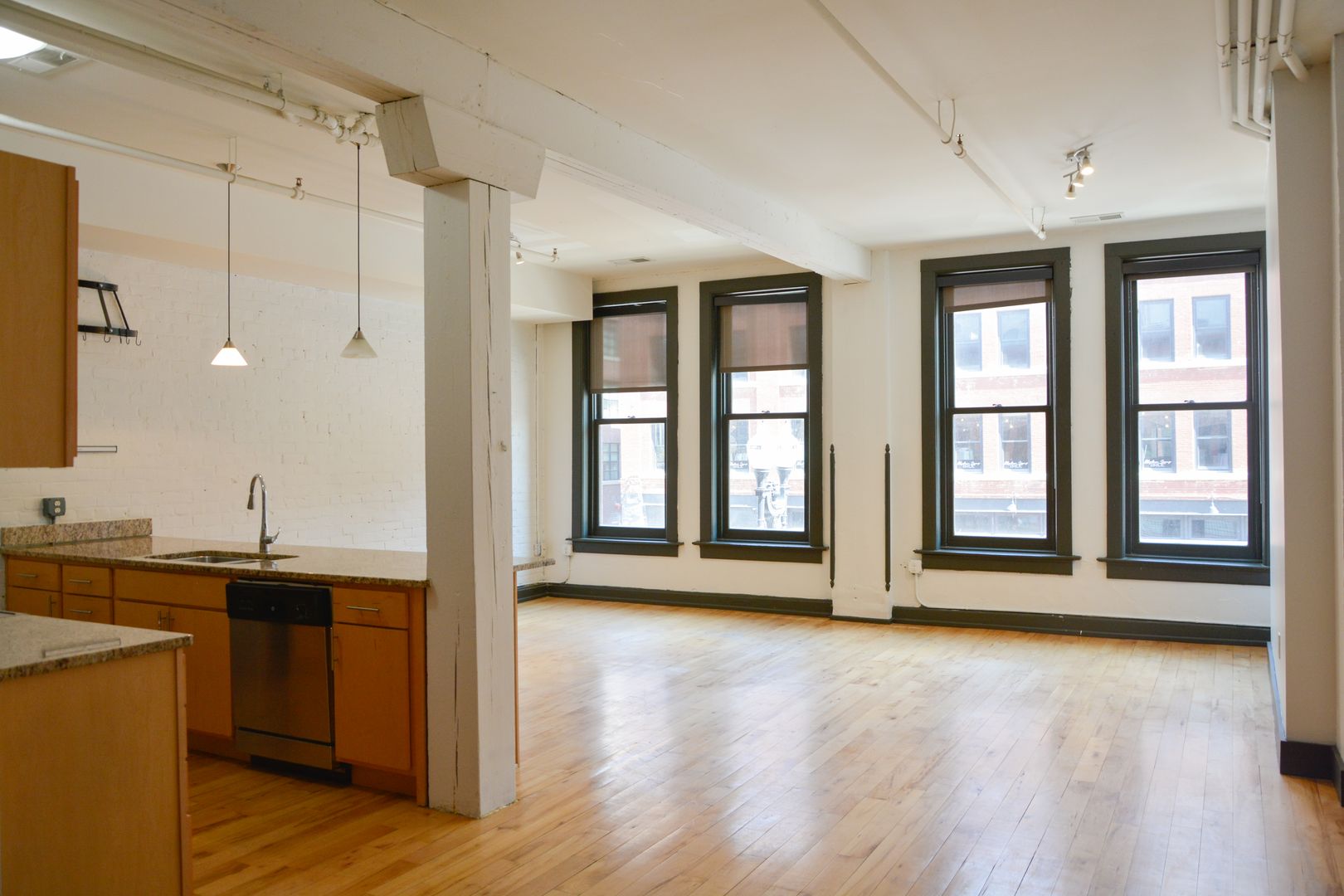 Omaha Apartment: 424 S. 12th Street