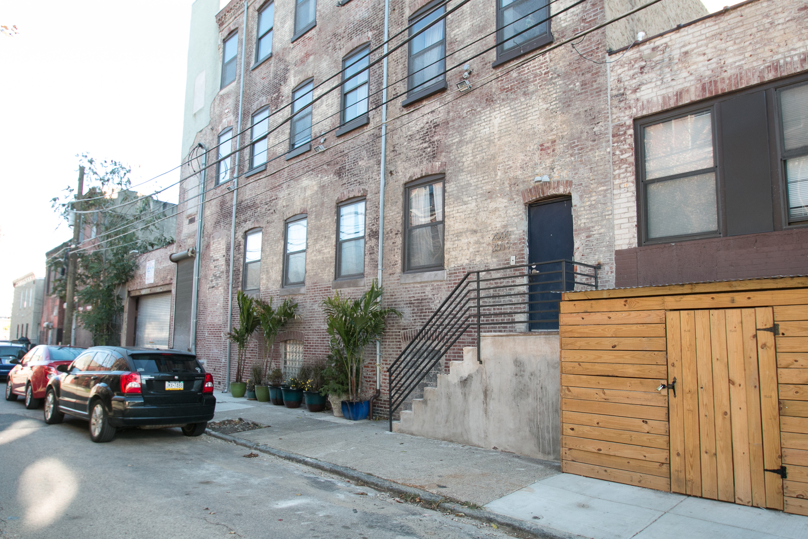 Philadelphia Apartment: 2009 E. Arizona Street