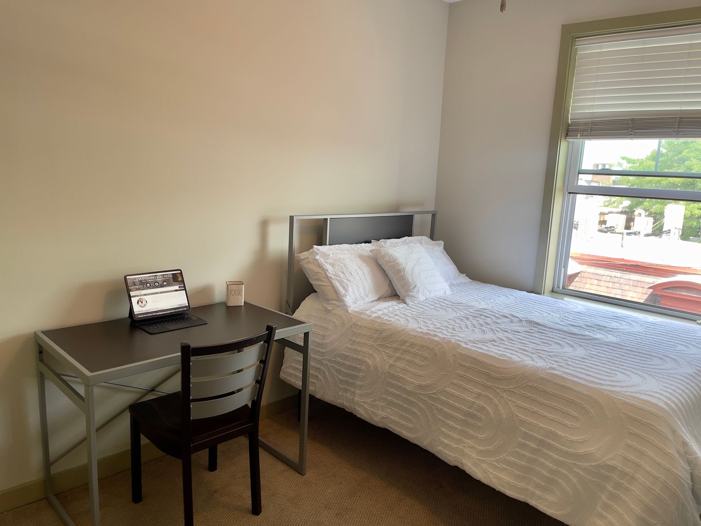 Philadelphia Apartment: 1431 N. 15th Street