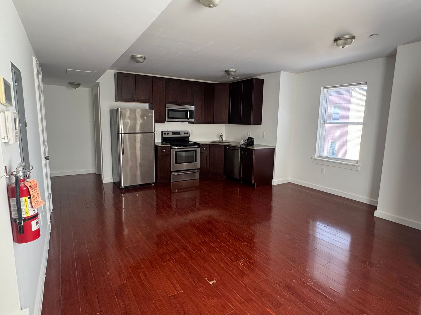 Philadelphia Apartment: 2000 -02 N 18th Street