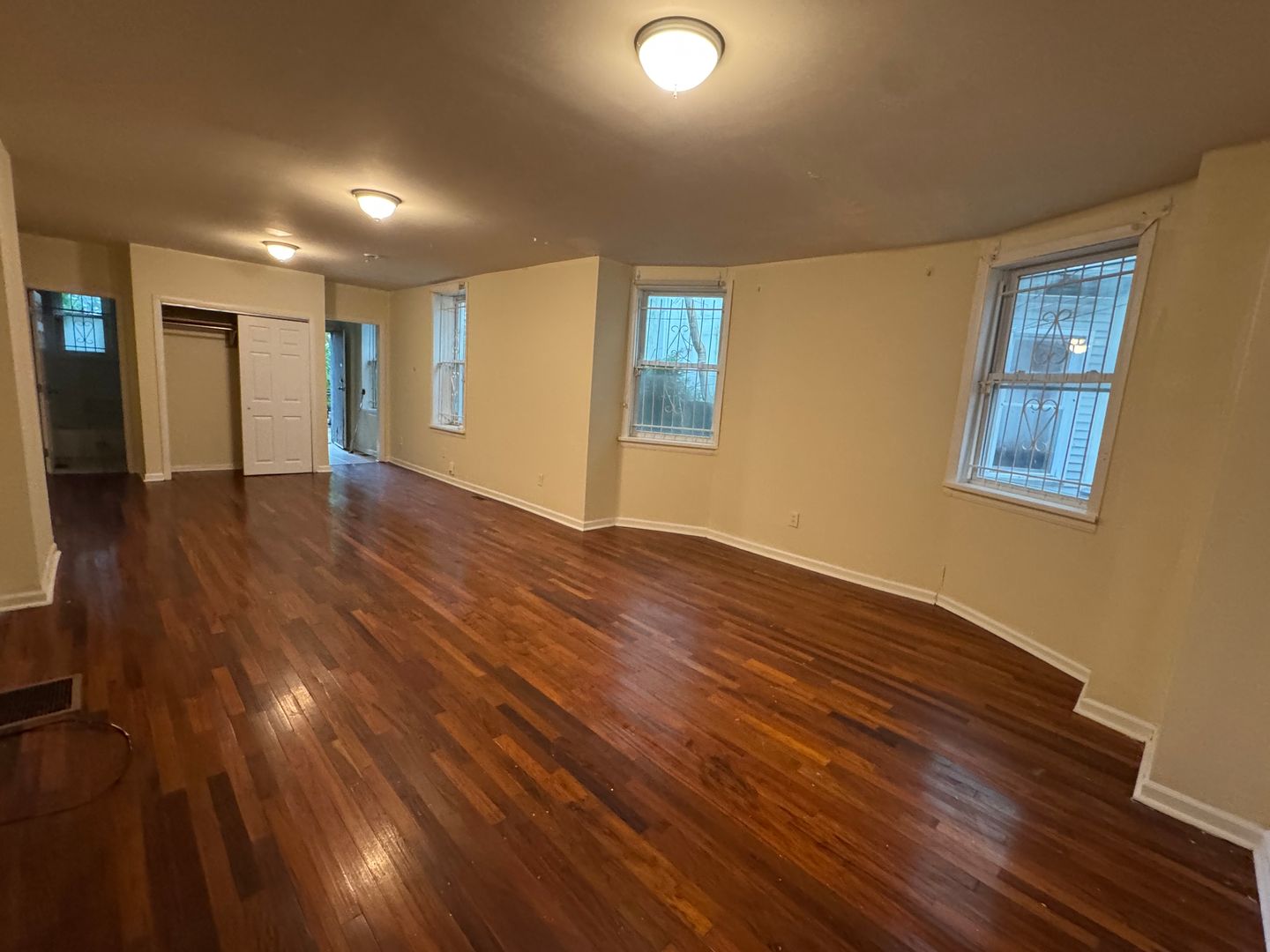 Philadelphia Apartment: 1515 N 17th