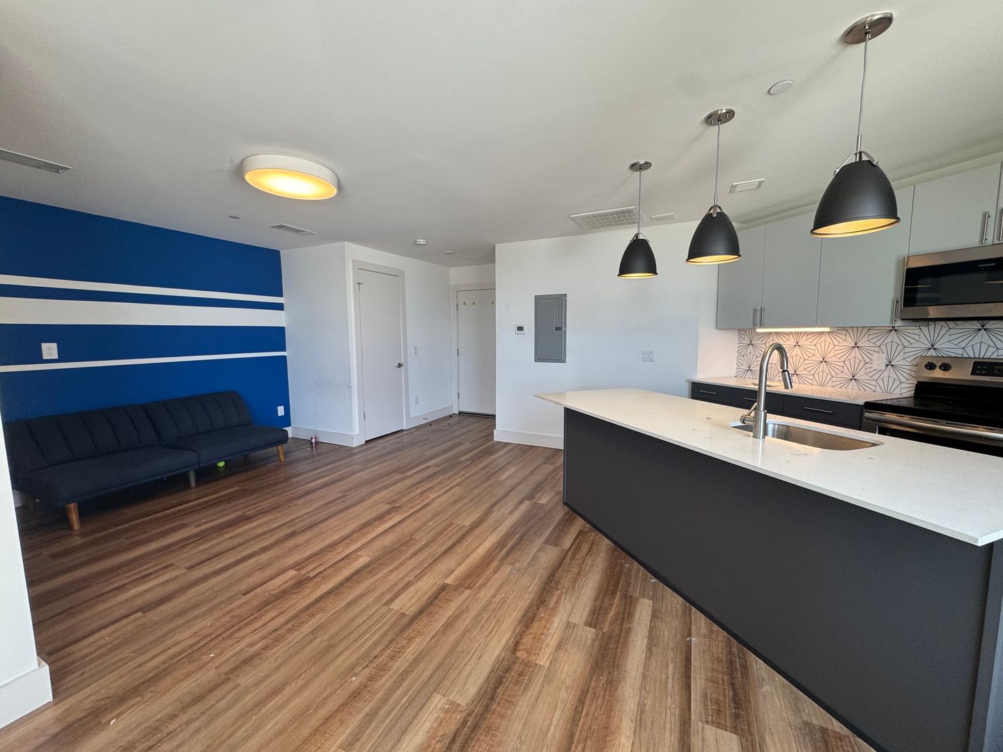 Philadelphia Apartment: 3029 W Glenwood Ave