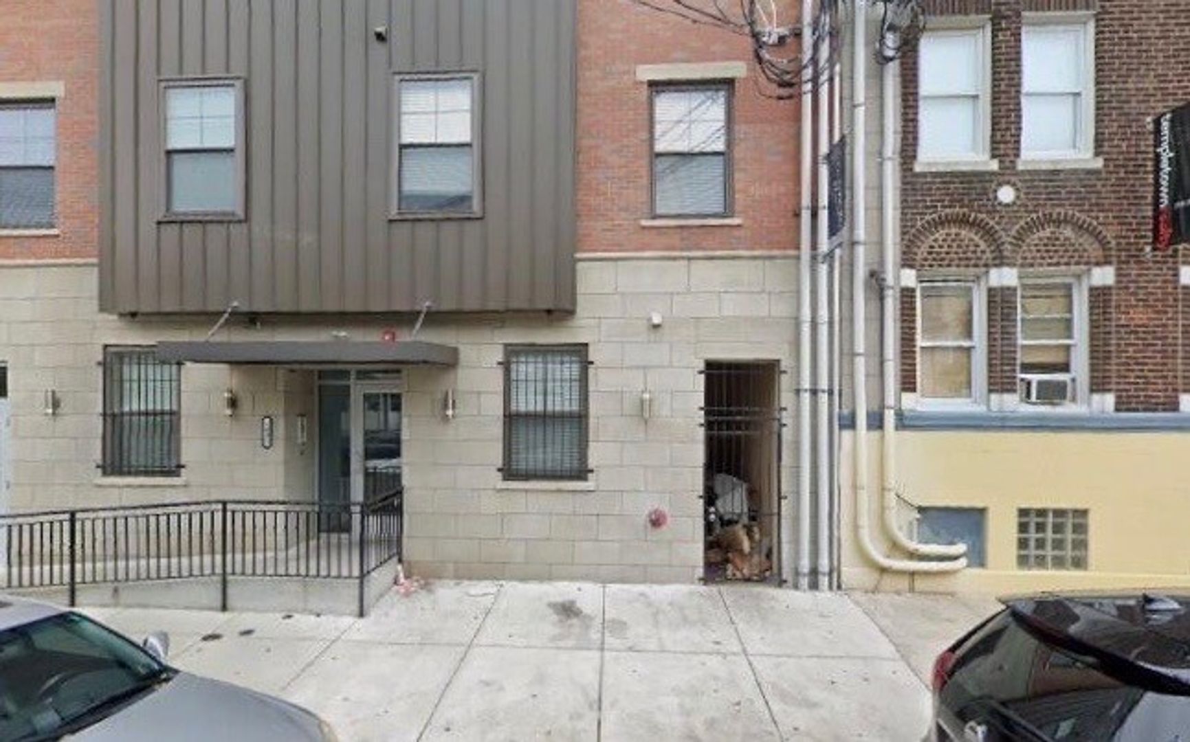 Philadelphia Apartment: 1431 N. 15th Street