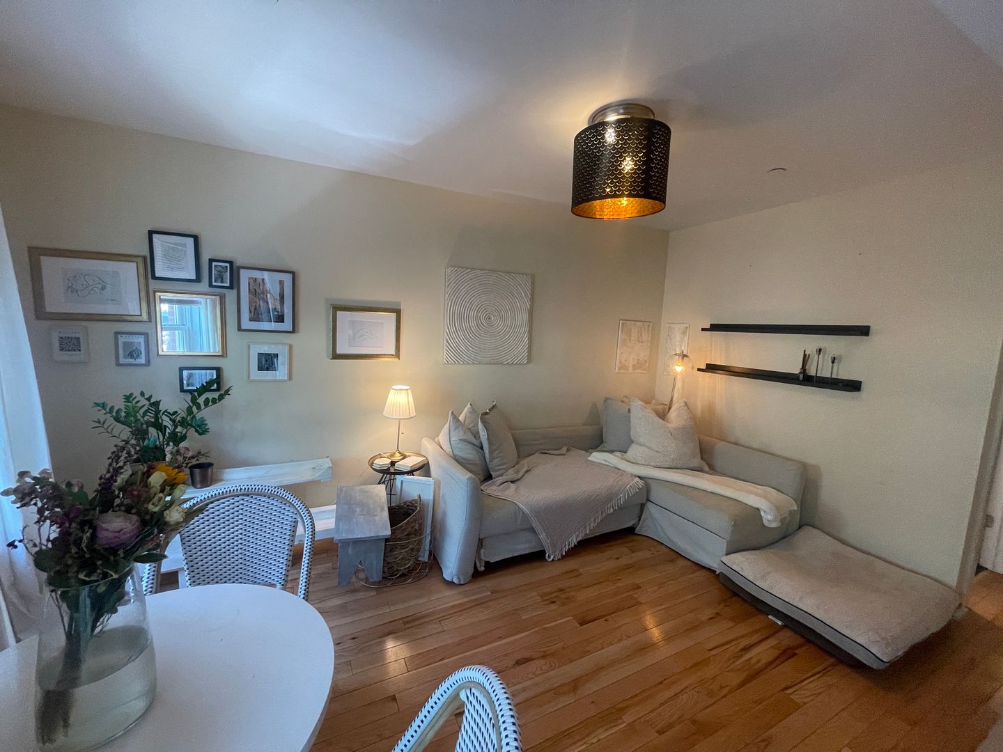 Philadelphia Apartment: 4444 Cresson St