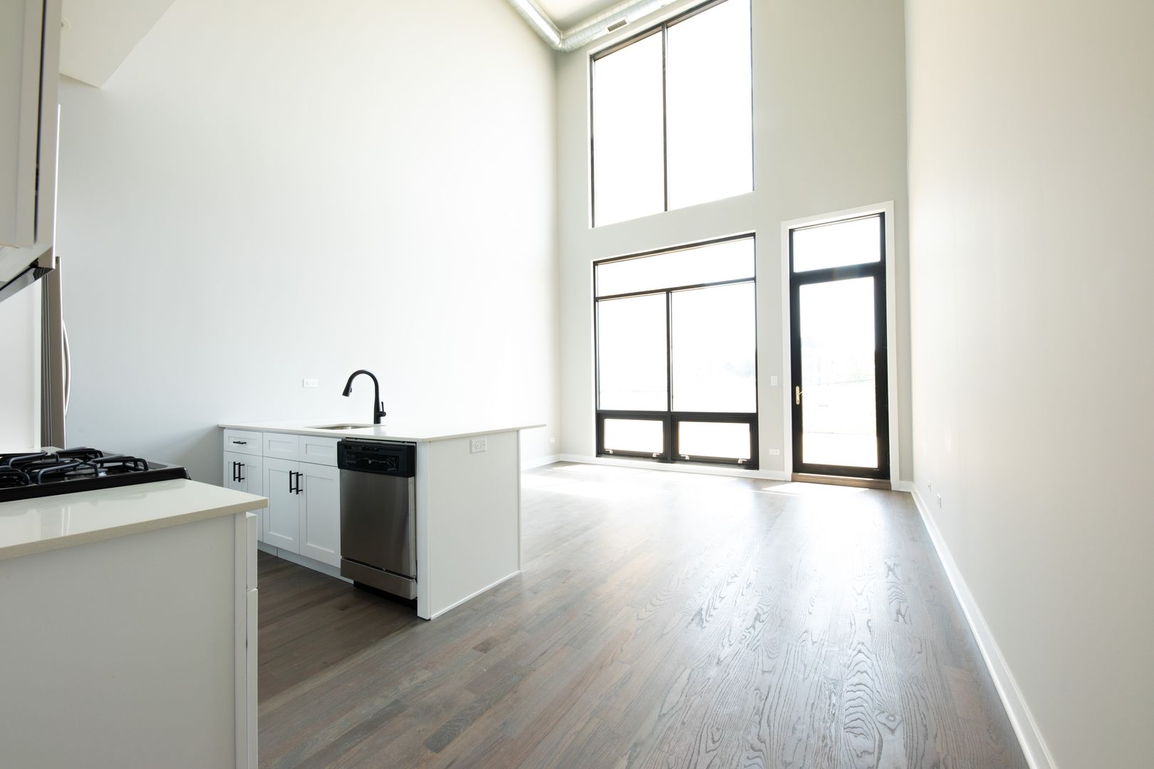 Chicago Apartment: 1637 W. Chicago Ave.