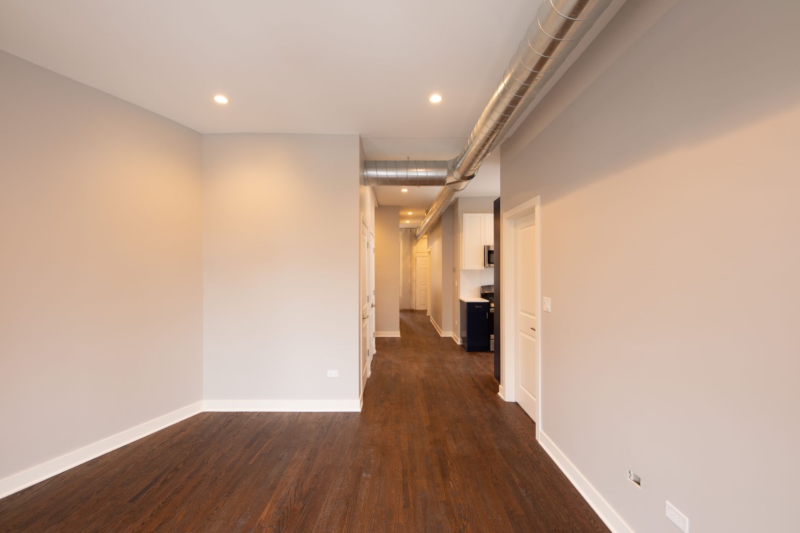 Chicago Apartment: 1935-43 N. Sedgwick St.