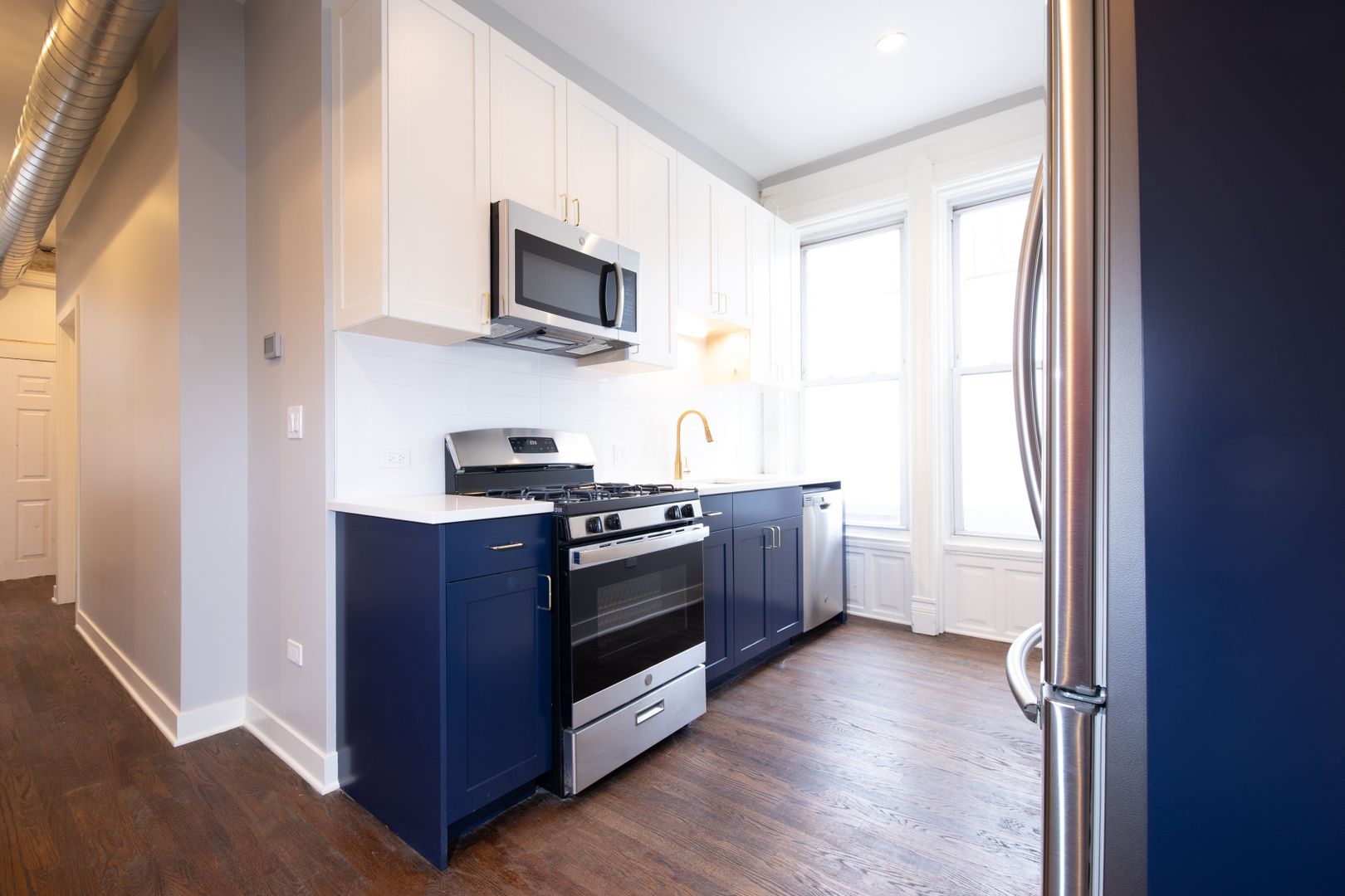 Chicago Apartment: 1935-43 N. Sedgwick St.