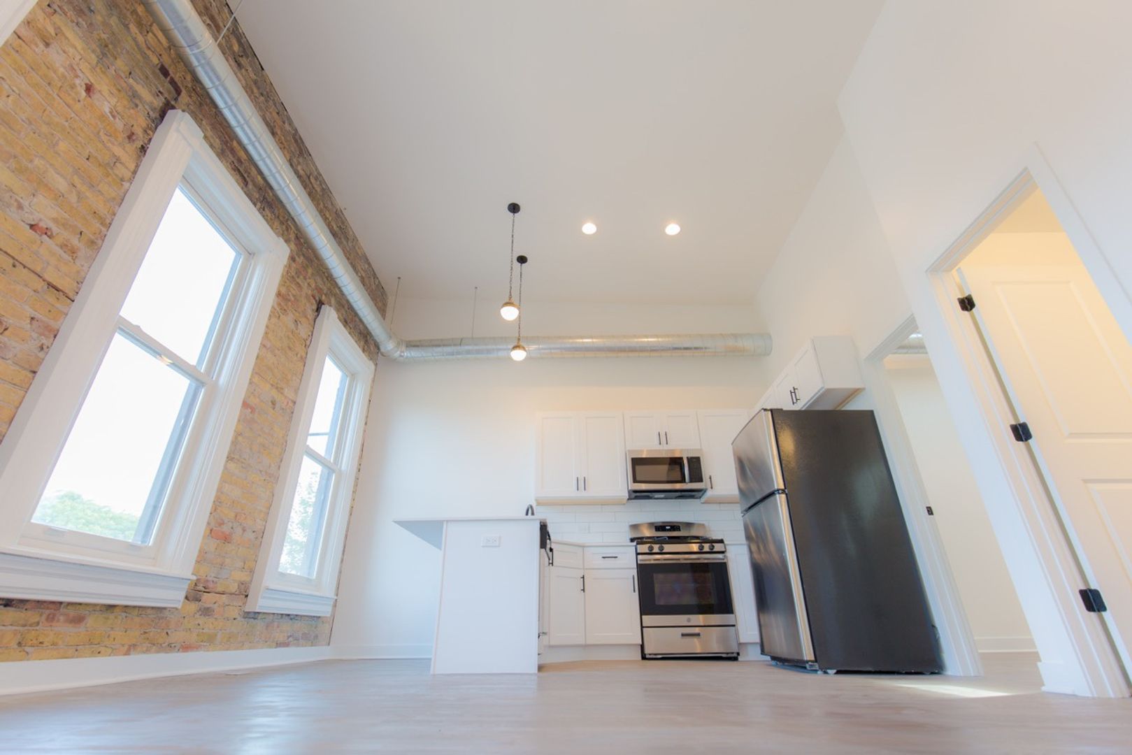 Chicago Apartment: 415 W. North Ave.