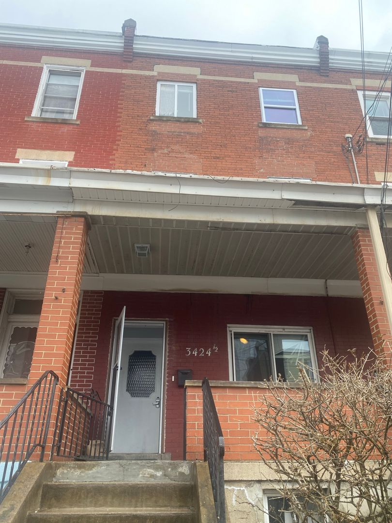 Pittsburgh Apartment: 3424 1/2 Ward St