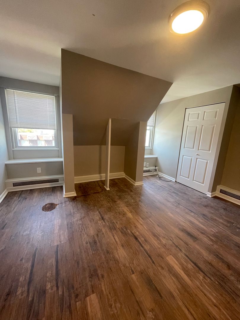 Pittsburgh Apartment: 742 N. Negley Ave