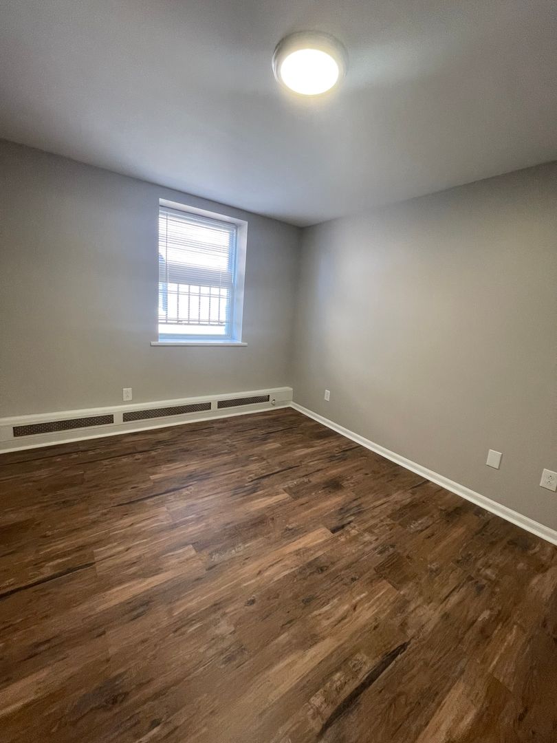 Pittsburgh Apartment: 742 N. Negley Ave