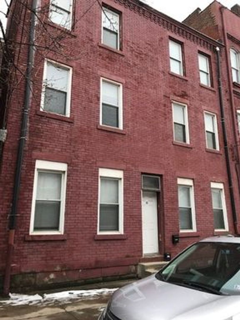 Pittsburgh Apartment: 90 South 22nd Street