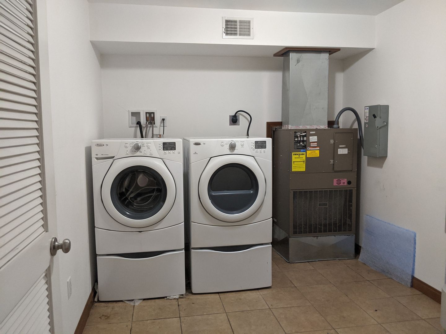 California Apartment: 456 Second Street