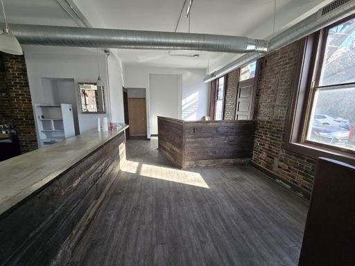 Industrial Commercial Space - Exposed Brick, Natural Light & Endless Potential – photo 1