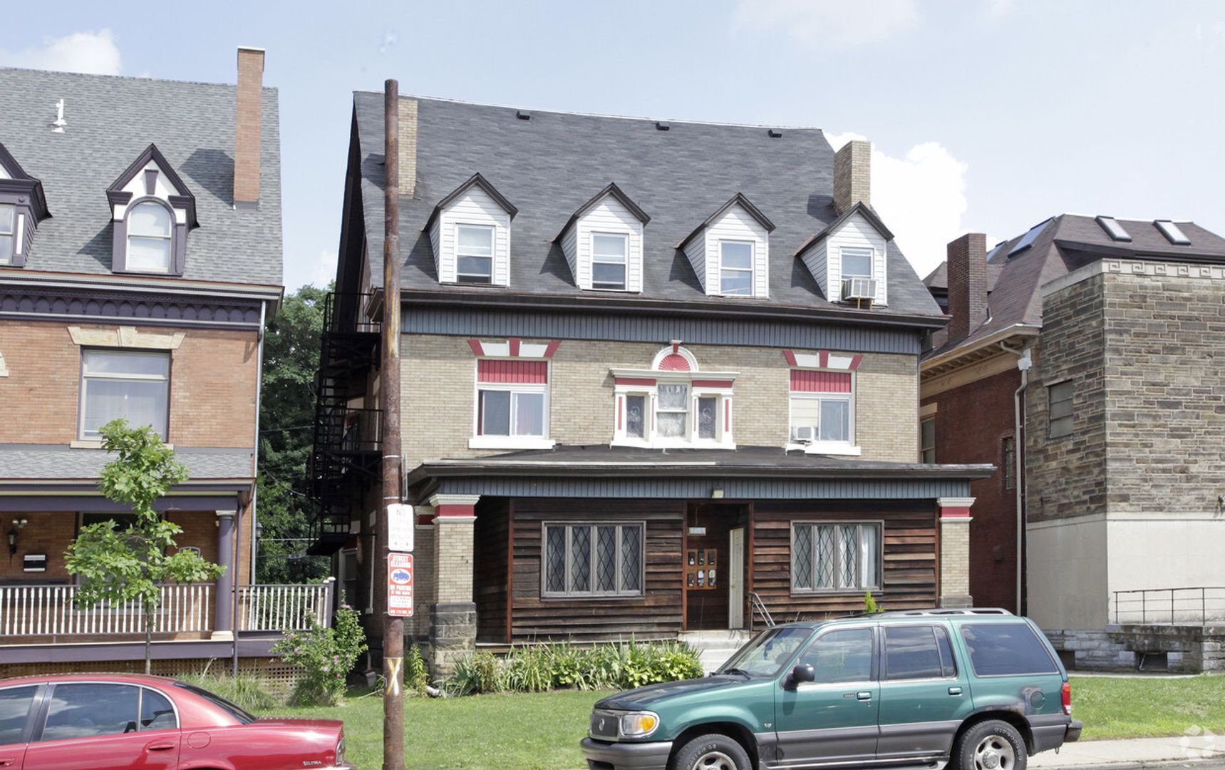 Pittsburgh Apartment: 742 N. Negley Ave