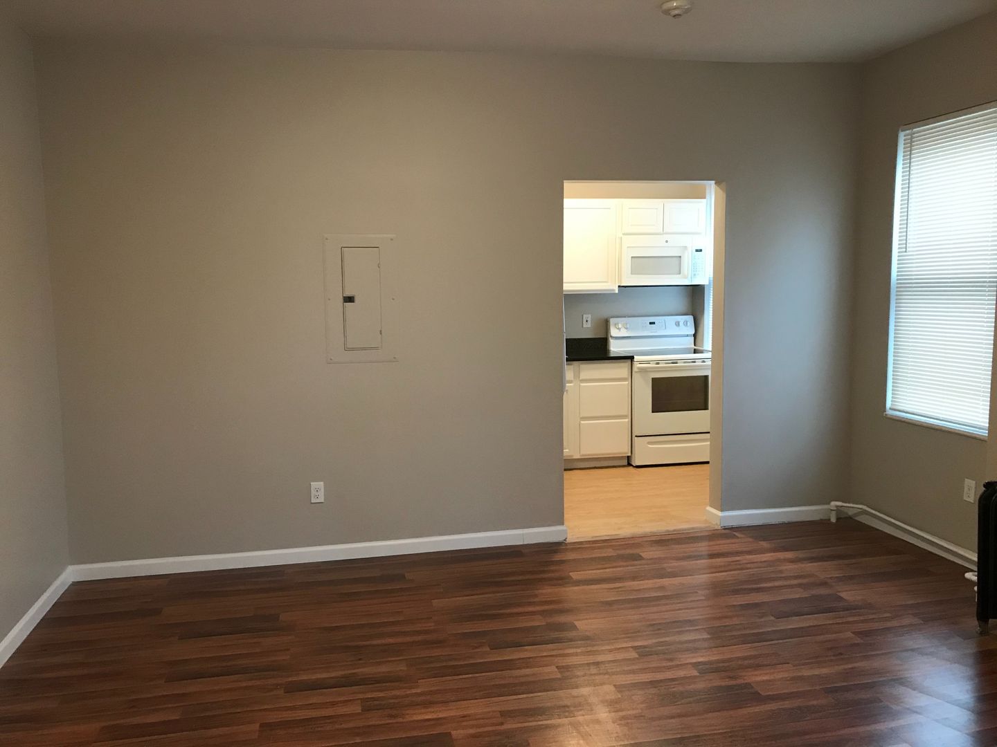 Pittsburgh Apartment: 430 Greenfield Avenue