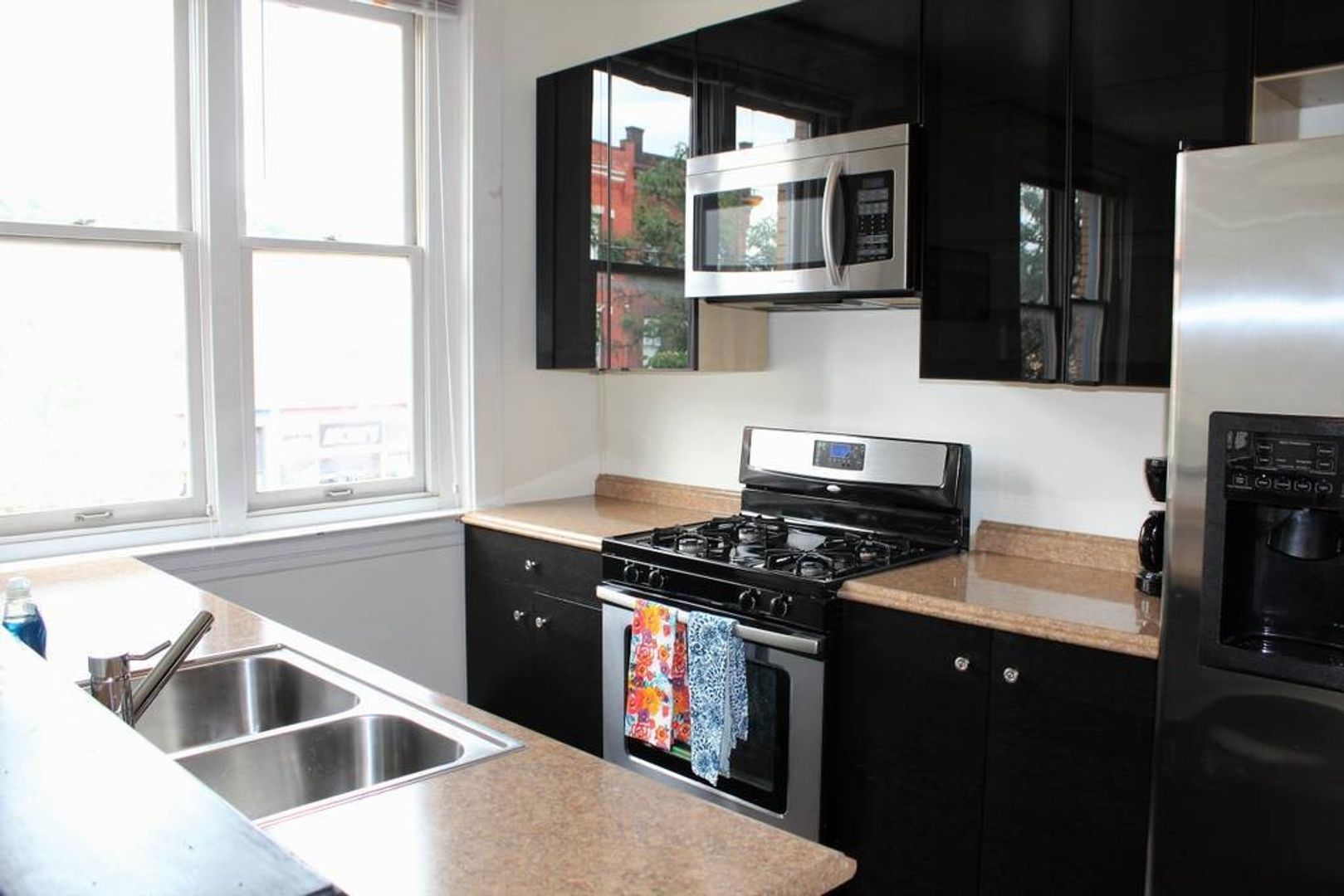 Pittsburgh Condo: 2331 East Carson Street
