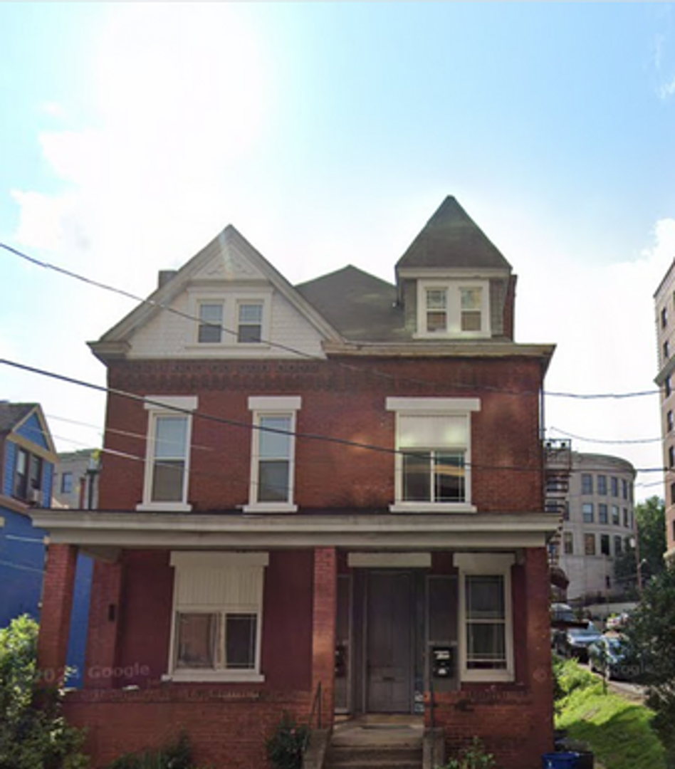 Pittsburgh Apartment: 275 North Dithridge