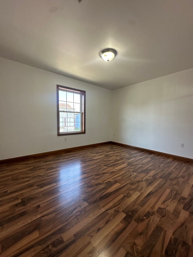 California Apartment: 456 Second Street