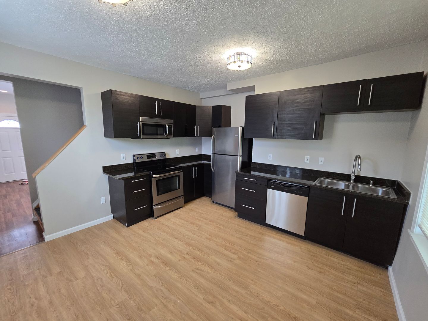 Pittsburgh Apartment: 430 Greenfield Avenue