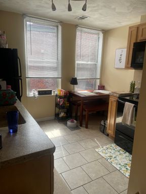 Industrial Loft-Style 1BR in South Side – photo 1