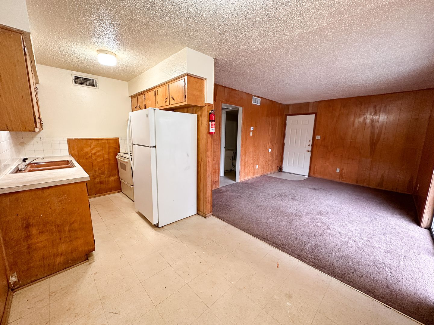 300 NW 17th Street Apt 4, Mineral Wells, TX 76067