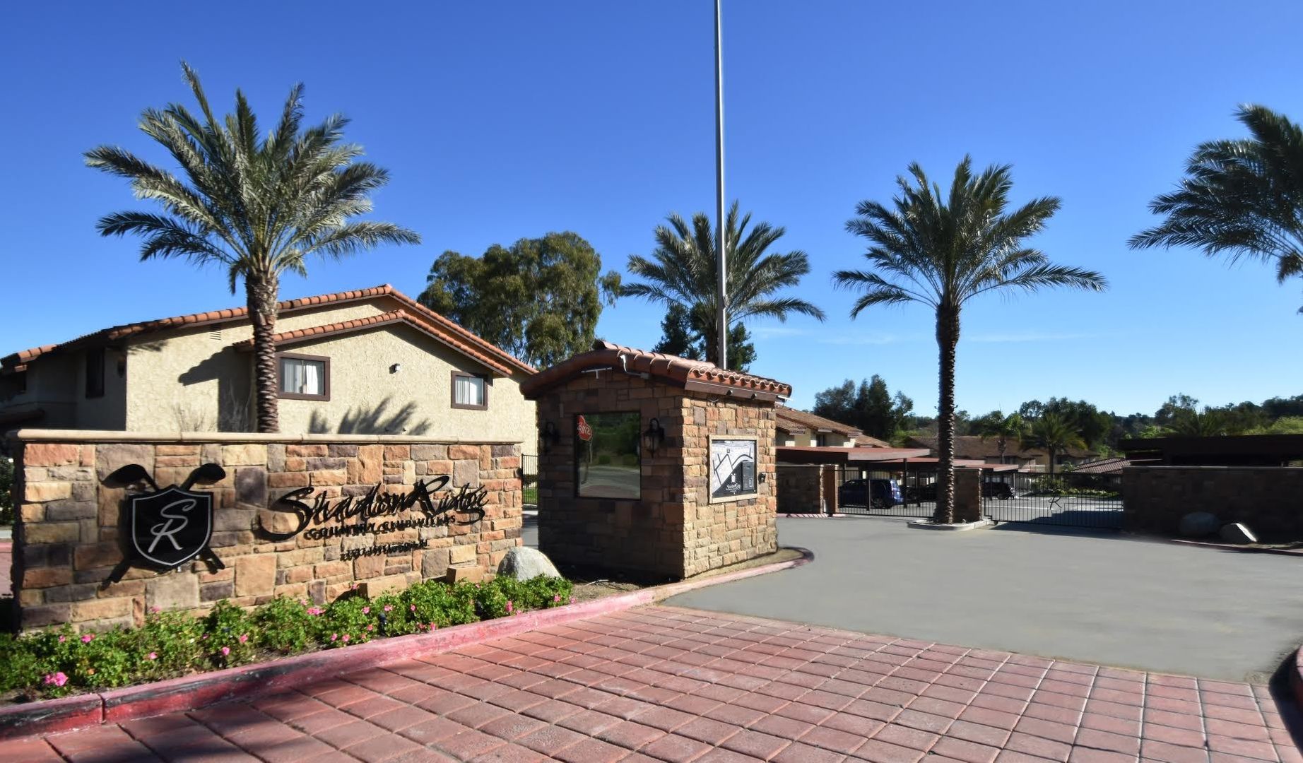 Vista Apartment: 1617 Live Oak Road