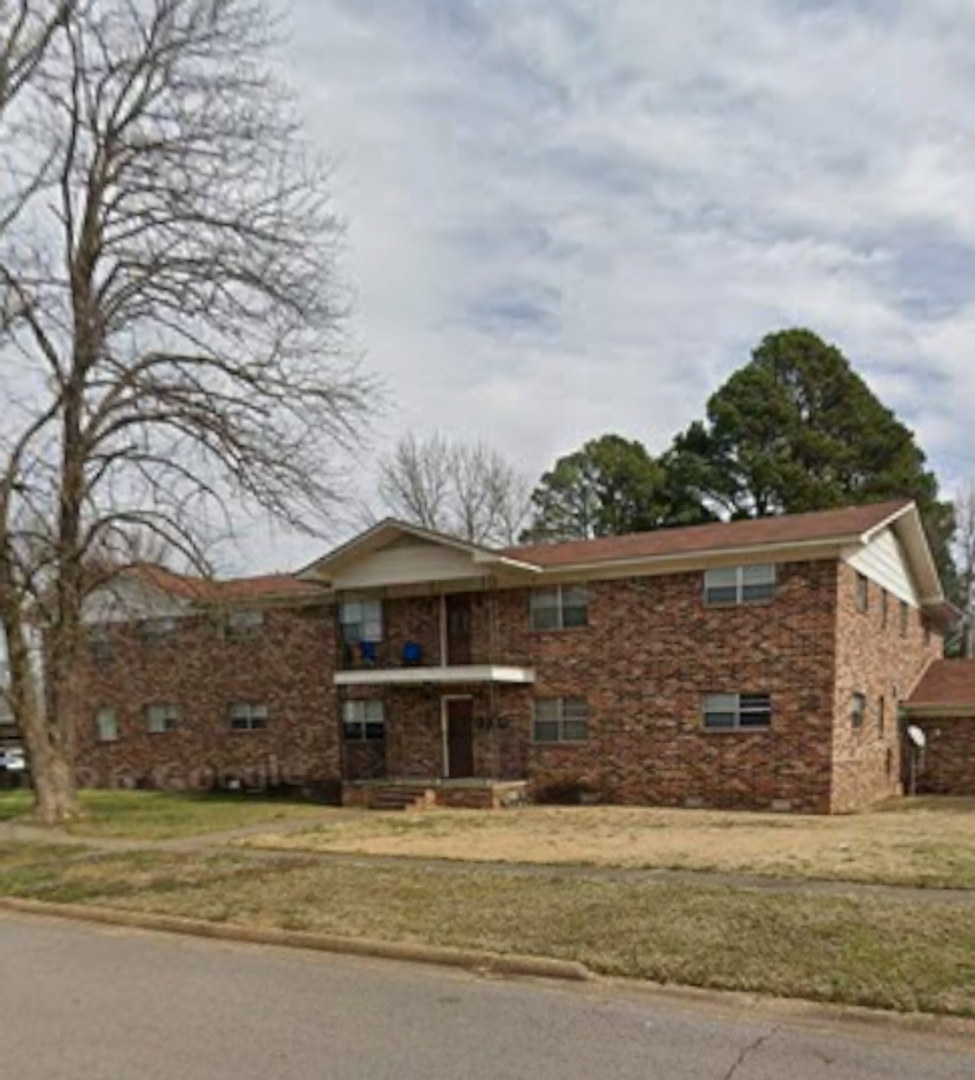 Russellville Apartment: 920 N. Fargo