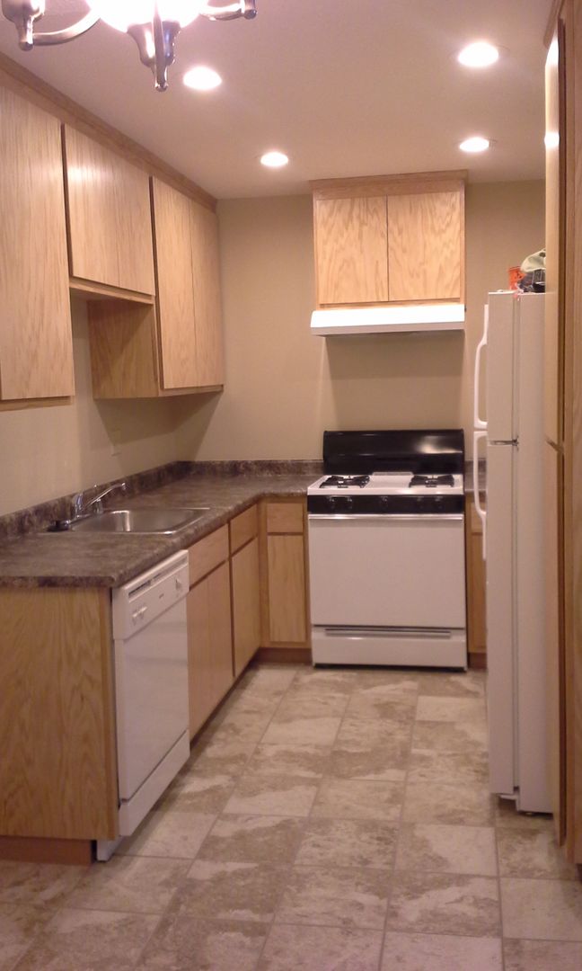 Manteca Apartment: 1405 Stonewood Avenue