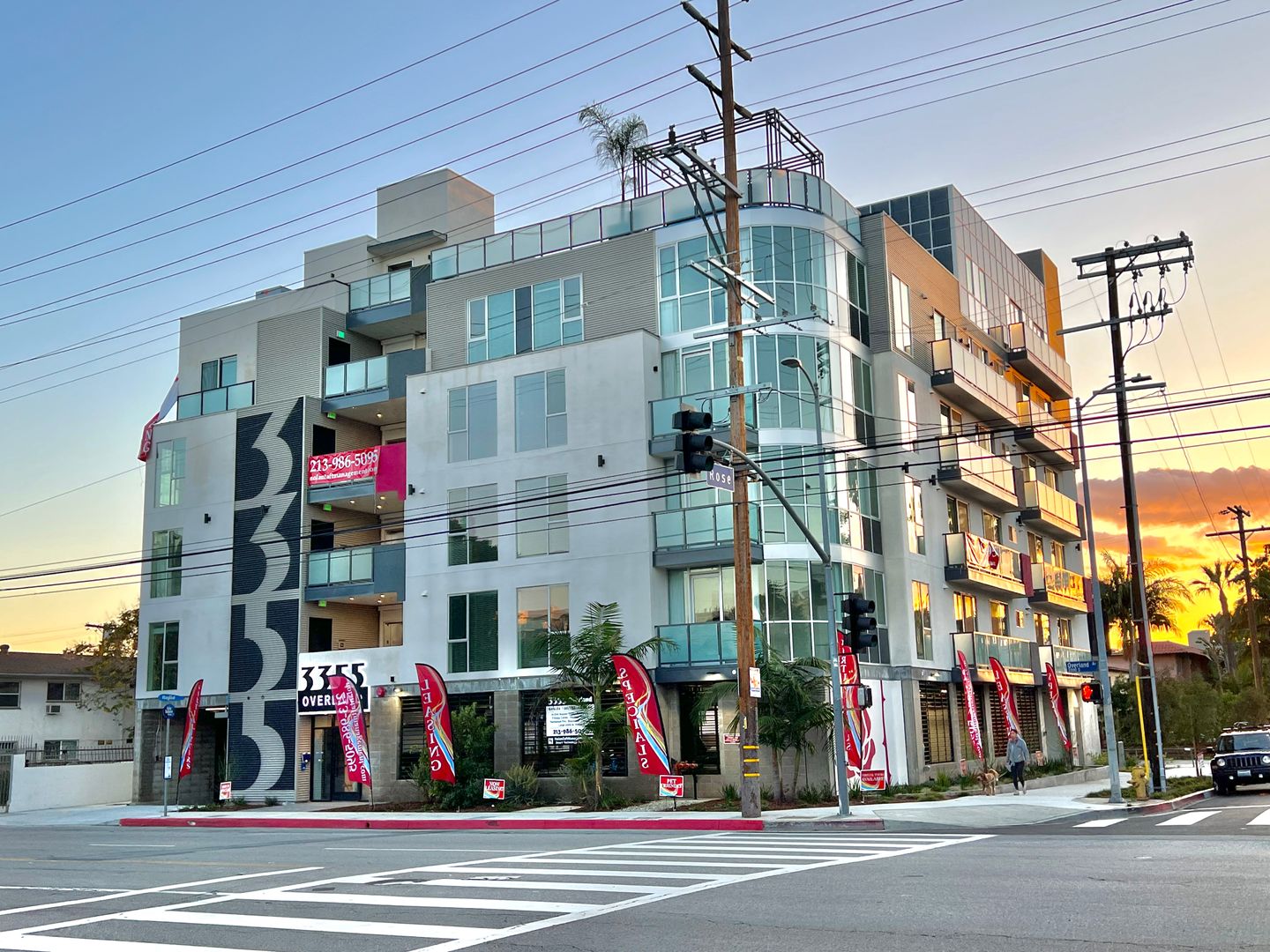 Los Angeles Apartment: 3355 Overland Ave.