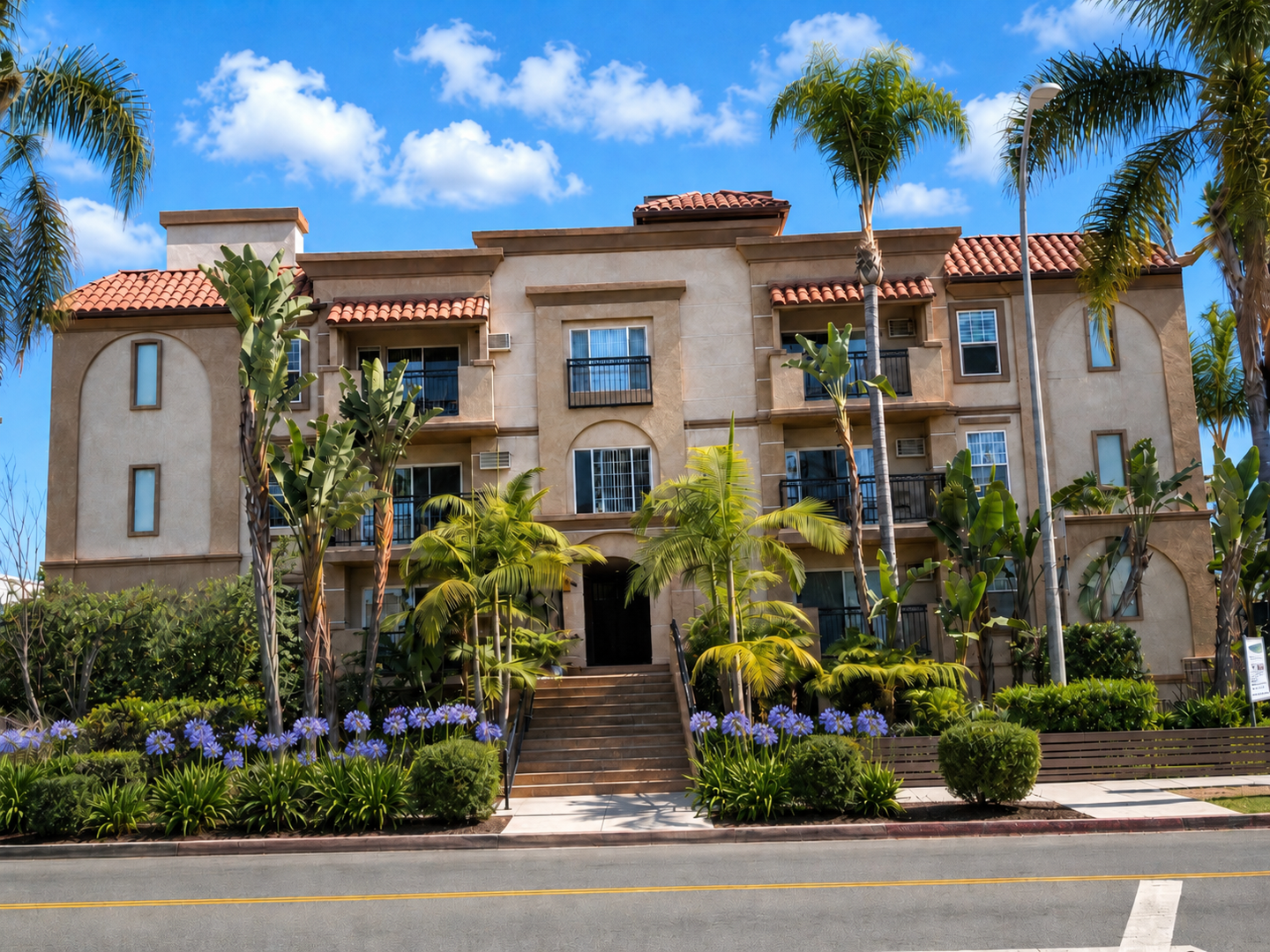 Los Angeles Apartment: 9344 National Blvd.