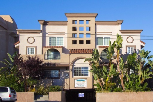 Los Angeles Apartment: 3730 S. Sepulveda Blvd.