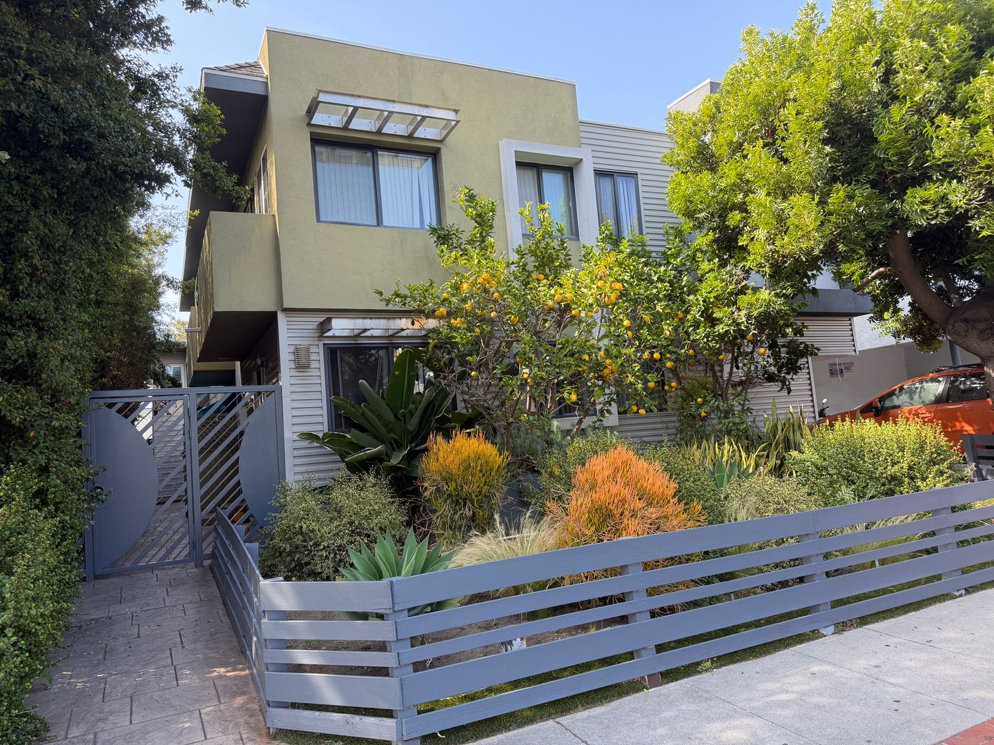 Los Angeles Apartment: 12727 Matteson Ave.