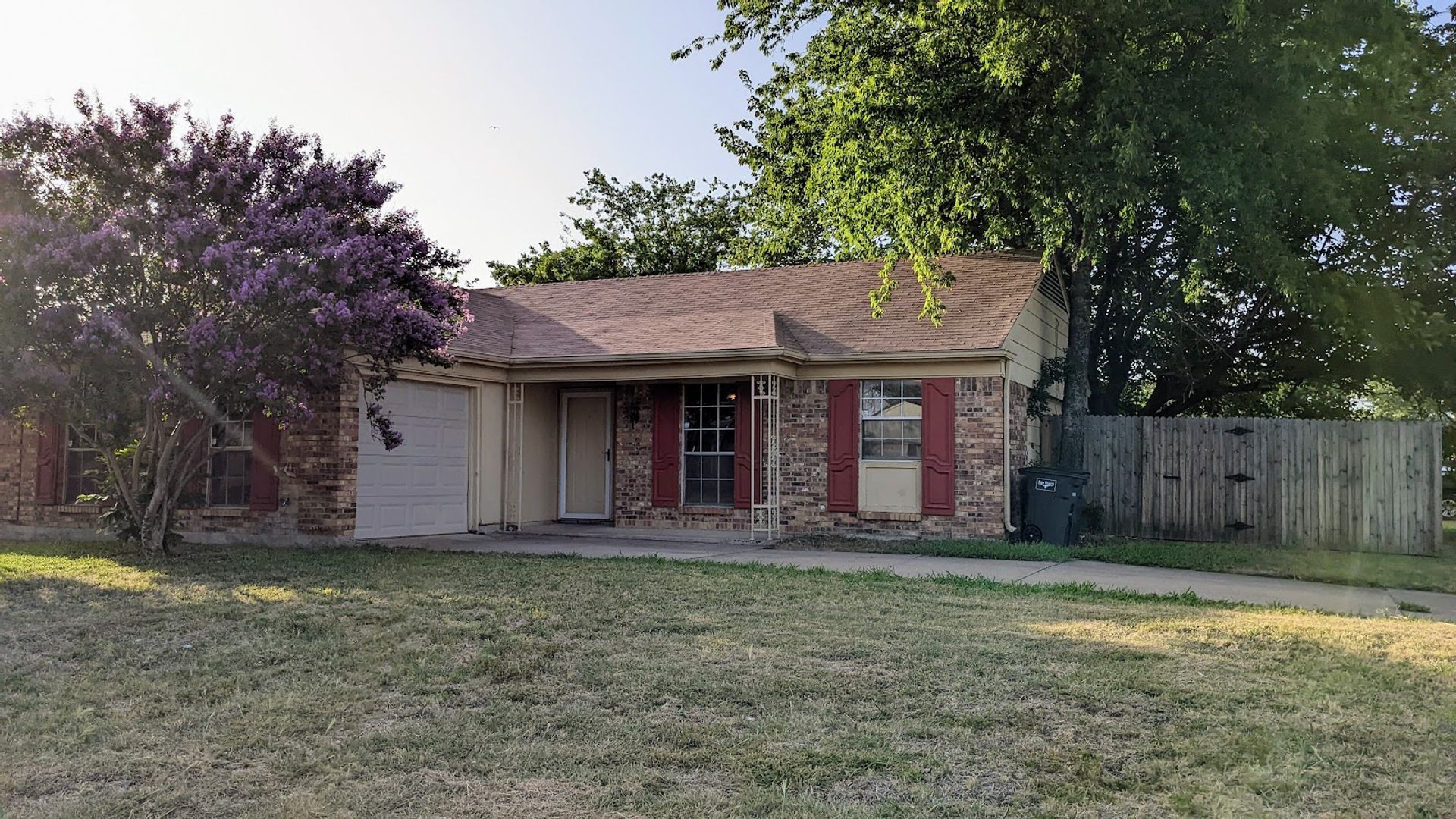 Fort Worth House: 3917 Springside Dr