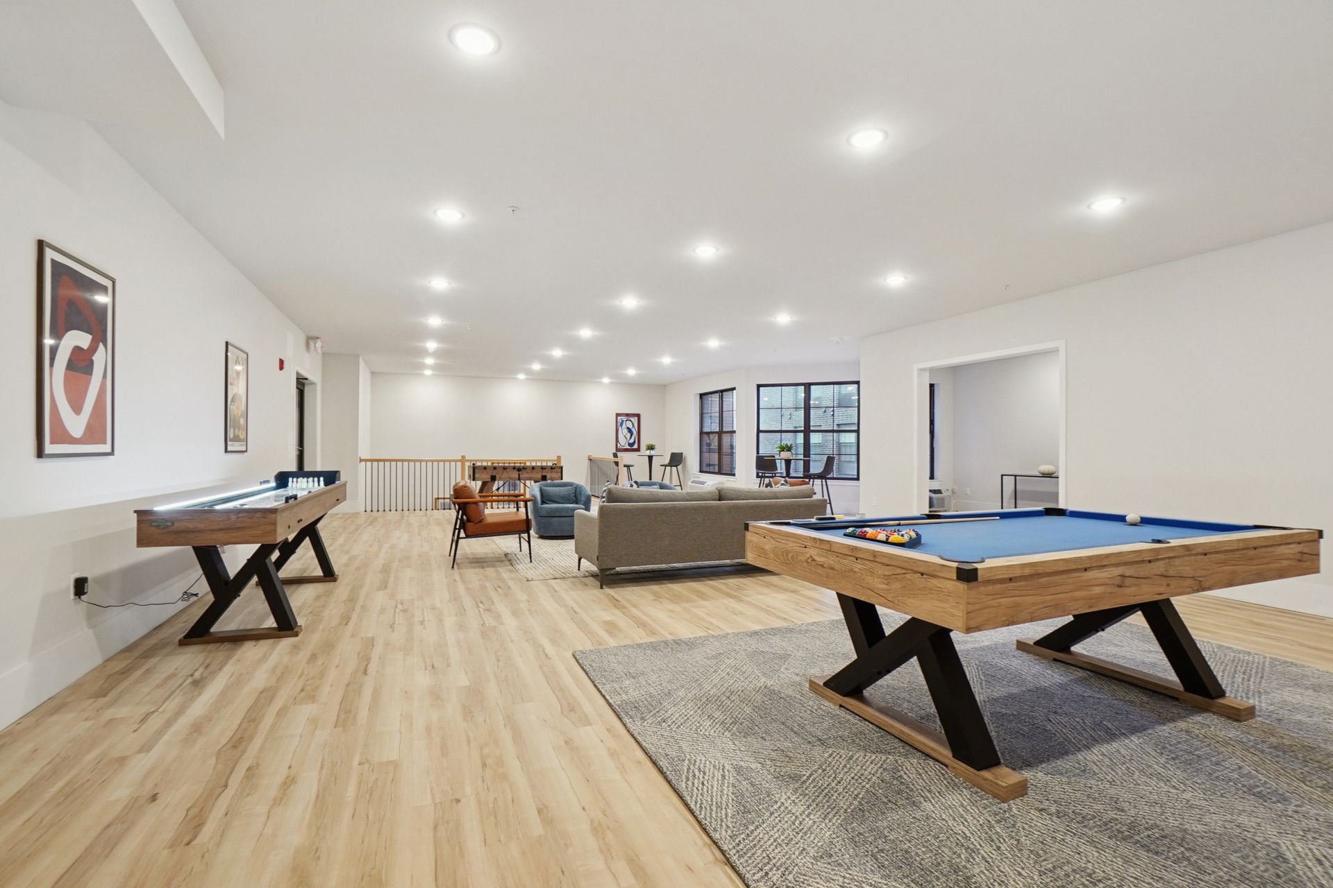 Cortlandt Terrace 6 of 8