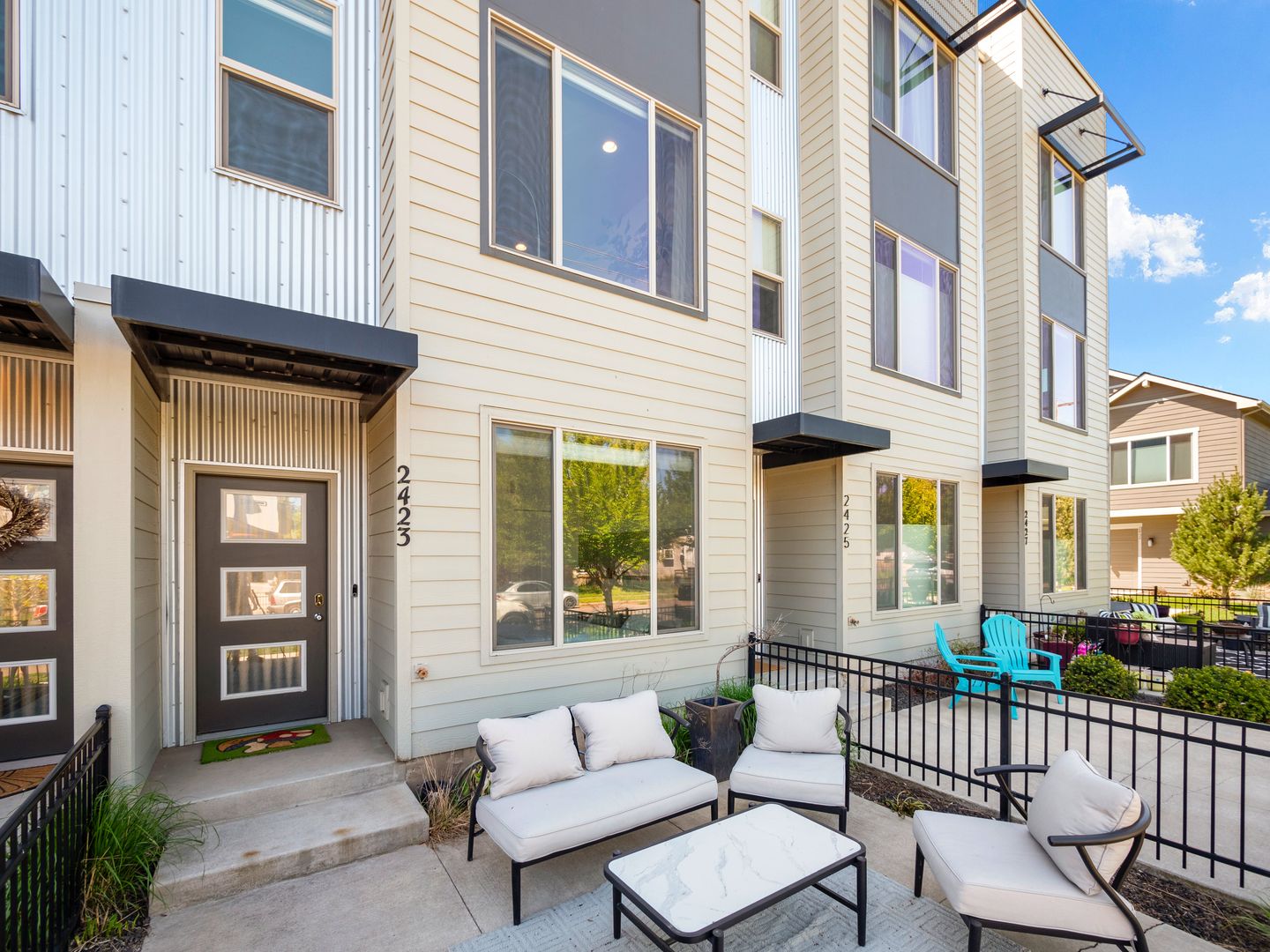 Spokane House: 2423 W Bridge Ave