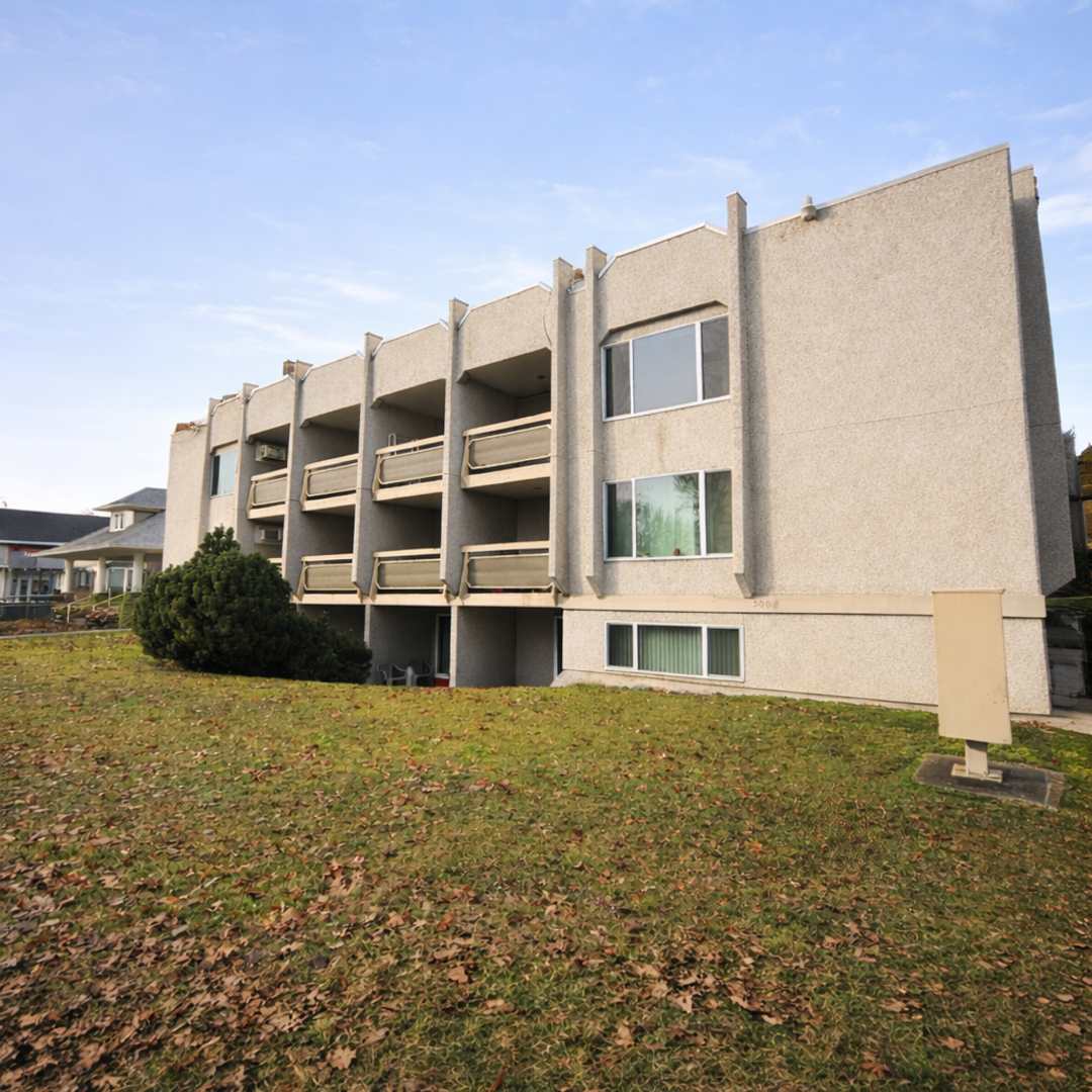 Spokane Apartment: 508 E Mission Ave