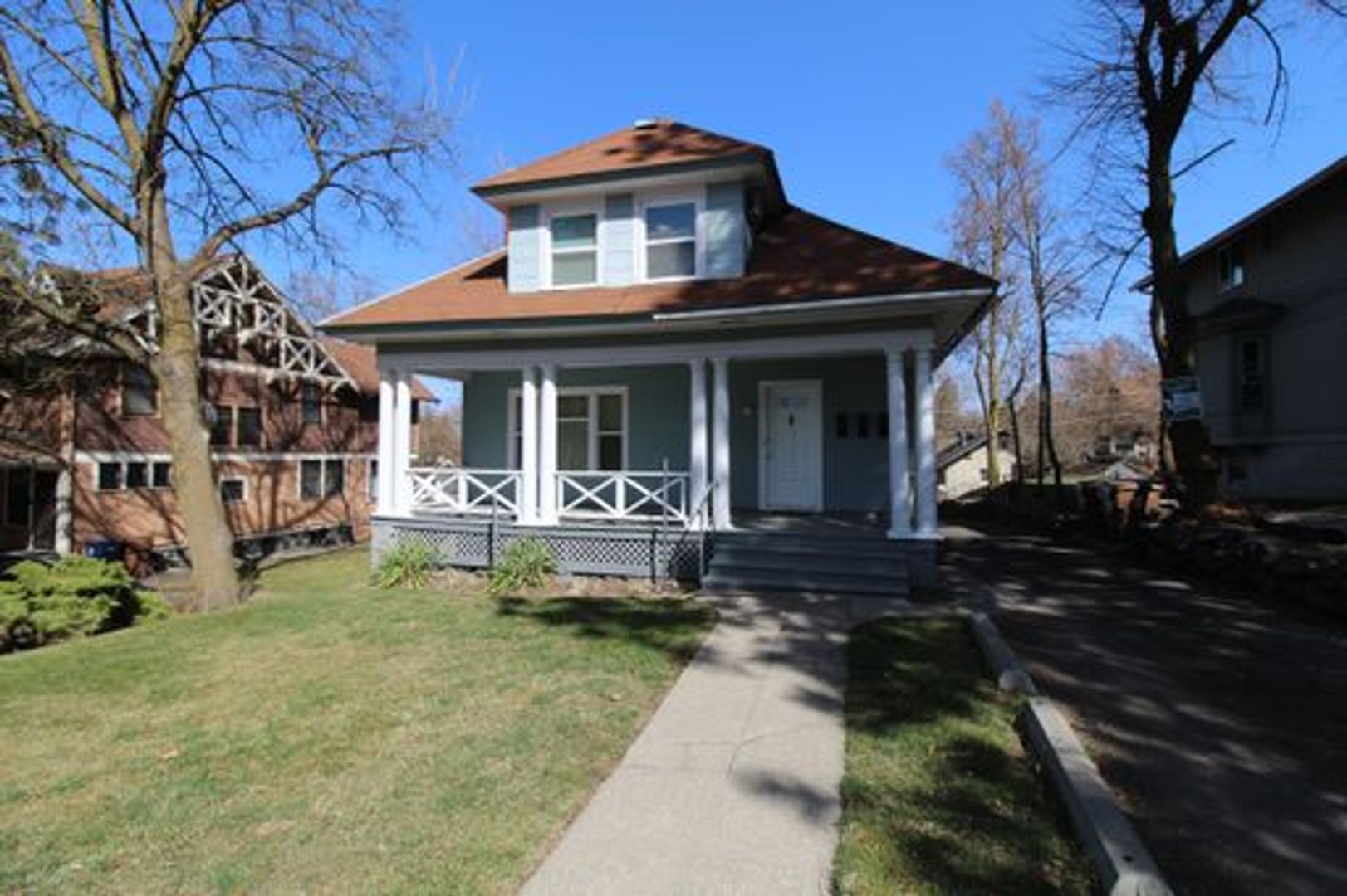 Spokane Apartment: 1004 W 12th Ave